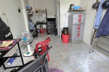 Nhà SHR 2 tầng HXH 16m2, Vuông – Nguyễn Lộ Trạch Tân Phú S