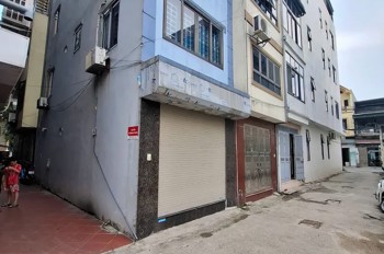 Bán nhà  riêng phố Thanh Am ô tô đỗ cổng 36m2 X 5 Tầng 6.15 tỷ Long Biên