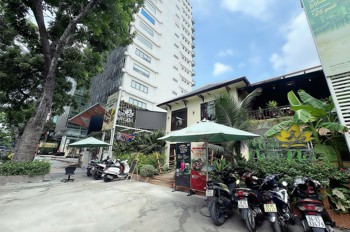 SIÊU HIẾM NGANG 17M 




SIÊU PHẨM NGANG 17M * 26M - BÁN NHÀ HÀNG MẶT TIỀN KINH DOANH ĐƯỜNG