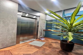 Building Khương Đình - Mặt Ngõ Ô Tô - Kinh Doanh - 1.5 Tỷ