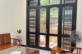 Lạc Long Quân - dân xây - lô góc - 70m - 11,7 tỷ