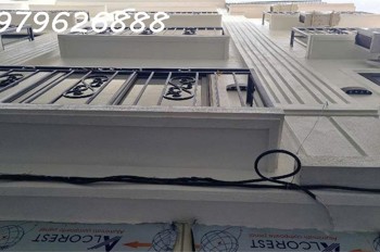 BÁN NHÀ NHÀ PHỐ TRUNG PHỤNG, THANG MÁY NK, VF3 QUA CỬA, NGÕ THÔNG CÁC NGẢ. 40X5T