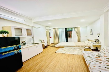 Bán nhà Cầu Giấy 48m2, 5 Tầng, Ô Tô Đỗ Cửa, Giá 8.8 Tỷ