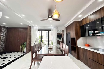 Bán nhà phố Trần Tử Bình, Phân Lô, Ô Tô Tránh, Lô Góc 2 Thoáng - Giá Tốt