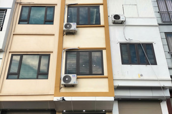 Bán nhà mặt đường QL1A Ngọc Hồi - khu vực Thanh Trì.5 tầng 32m2 10.7 tỉ