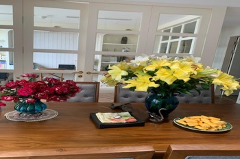 Bán Căn Hộ 3PN Vinhomes D’Capitale: View Hồ, 95m2, Giá 12.5 Tỷ