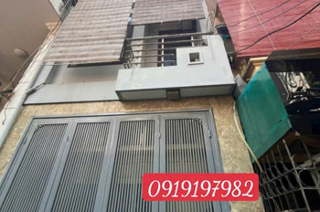 Hàng đầu tư !!! Bán gấp nhà Bồ Đề, Dân xây, Dt 45m, mt ~ 4m chỉ nhỉnh 10 tỷ