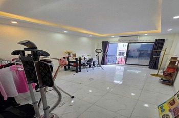 Nhà 5 Tầng Phú Lương - Giá Rẻ - Ngõ Rộng - Gần Trung Tâm