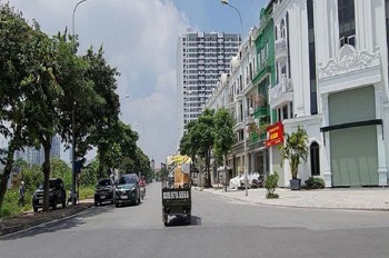 Hot hOt hoT. 36m2 Tái định cư Trâu Quỳ. Trục chính. Giá đầu tư 7 tỷ x. Lh 0989894845