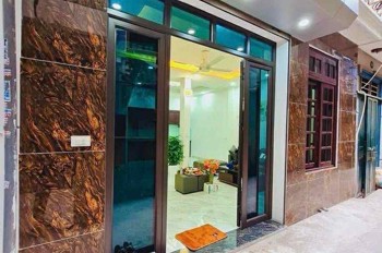 Lên liên tục cho anh chị siêu phẩm 5 tầng tại Vân Canh với mức giá yêu thương bậc nhất khu vực