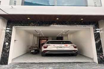 Bán nhà Xuân Đỗ, Long Biên 47m2, 6 tầng, Giá 9.2 tỷ - Vị trí đẹp, tiện ích đầy đủ