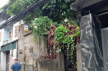 BÁN ĐẤT MẶT PHỐ Bắc Cầu 110m2 mặt tiền 6.3m X 11 tỷ Long Biên Hà Nội