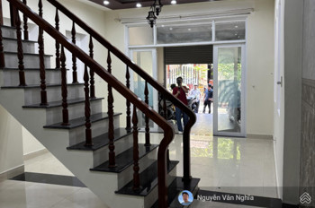 GẤP !! NHÀ 3 TẦNG 3 MÊ KIÊN CỐ, ĐẦU K Ô TÔ ÔNG ÍCH ĐƯỜNG, 4M, CÓ LÊ, 3PN, BAN CÔNG, GIÁ ĐẦU TƯ