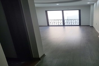 Bán nhà Lê Trọng Tấn - 3 Tầng, 68m2 - Giá 18 Tỷ