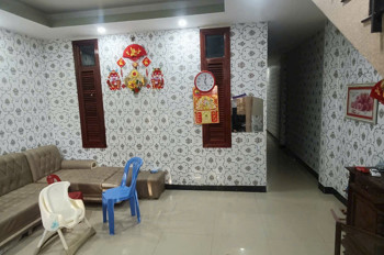 Cần bán nhà 1 tầng, cách đường Nguyễn Khuyến chỉ 80m, hẻm ô tô, gần chợ Vĩnh Hải