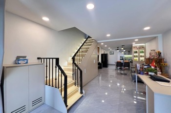 Bán Nhà Thủ Đức - Hẻm Xe Hơi 6m - Full Nội Thất - 6.45 Tỷ