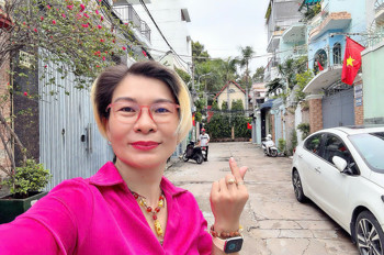 BÁN NHÀ Đ. CÁCH MẠNG THÁNG 8, QUẬN 3 - XE HƠI NGỦ TRONG NHÀ - NGANG ĐẸP 4,4M*19M - CHÍNH CHỦ CHƯA