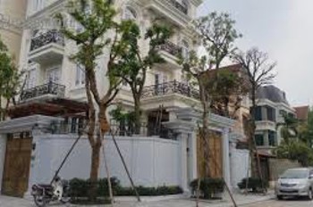 Bán Biệt Thự Mặt Đường Hoàng Quán Chi 212M2, Mt: 17M Lô Góc Mặt Công Viên Cầu Giấy