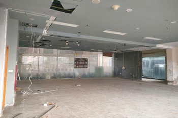 Cho Thuê Mặt Bằng Chân Đế Ngọc Khánh Plaza - 12m Mặt Tiền