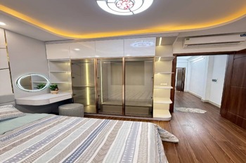 Nhà Mặt Ngõ Lương Sử - 4 Tầng - Full Nội Thất - Gần Công Viên - Giá 9.62 Tỷ