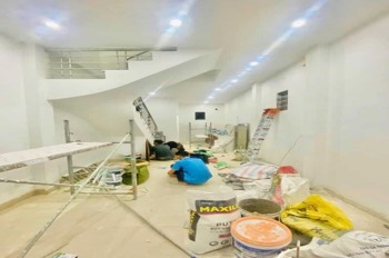 Nhà Góc 2 Thoáng - Thiết Kế Hiện Đại - Vị Trí Đắc Địa