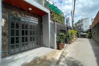 Bán nhà Đường Âu Cơ, Tân Phú - DT 63.3m2, 4 PN - Hẻm 5m xe hơi vào nhà