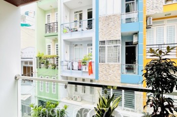 ‼️ Phú Nhuận - Nguyễn Trọng Tuyển - Xe hơi vào nhà - 4 tầng khang trang - Phòng ngủ tầng trệt 