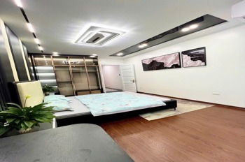Bán nhà mặt phố Thái Hà 26m2 - 27 tỷ - Vị trí Vàng Mặt Tiền 4.5m