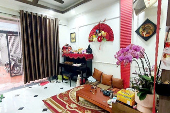 PHÂN LÔ Ô TÔ- LÔ GÓC - NHÀ ĐẸP Ở LUÔN - NGÕ 2 Ô TÔ TRÁNH- Nhỉnh 7 tỷ, Thuỵ Phương 38 m, 5 tầng, mặt