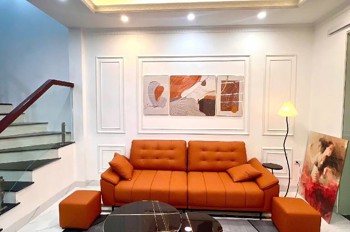 BÁN NHÀ NGUYỄN VĂN LINH LONG BIÊN, OTO, FULL NỘI THẤT, 35M, NHỈNH 7 TỶ