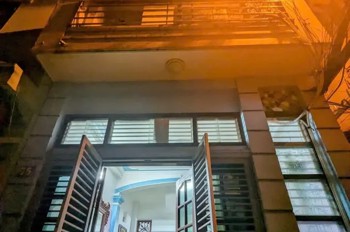BÁN NHÀ RIÊNG DÂN XÂY Phố Ngọc Thụy 38m2 3 tầng 6.3 tỷ Long Biên Hà Nội