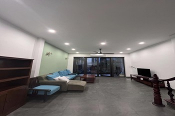 Bán Nhà Phố Từ Hoa Tây Hồ 79m2 - 4 Tầng, Mặt Tiền 4.8m - Giá 36 Tỷ (Thương Lượng)