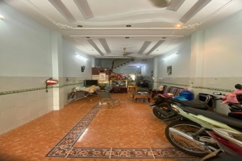 Bán Nhà Mặt Tiền Lê Quốc Trinh, Tân Phú - 70m2, 4 Tầng, 8.5 Tỷ TL