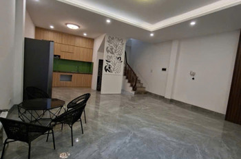 BÁN NHÀ GIA QUẤT, LONG BIÊN- DÂN XÂY- MT ĐẸP- 35M-NHỈNH 5 TỶ