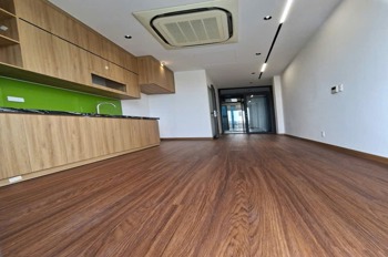 Nhà 5 Tầng Phố Thanh Am - 43m² - 12 Tỷ - Ô Tô Đỗ Cửa