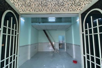 Giảm 100tr! Nhà Vuông SHR 2 tầng HXH 32m2 – Quốc Lộ 1A Quận 12 S