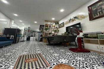 Bán nhà Hồ Tùng Mậu, Cầu Giấy 30m2, 8.1 tỷ - Vị trí đẹp, giao thông thuận tiện