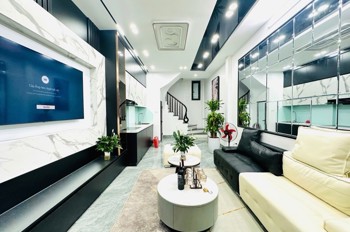 VÕ CHÍ CÔNG 32M GIÁ 8,25 TỶ,DÂN XÂY ,PHÂN LÔ,BA GÁC ĐỖ CỬA,FULL NỘI THẤT
