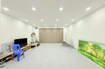 Bán nhà phân lô Hoàng Cầu - 7 tầng, Thang máy, Gara - Vị trí Đắc Địa