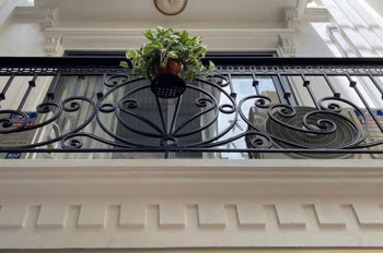 Bán Nhà Xuân La 2 thoáng, 32 m, 5 tầng, oto ngủ trong nhà, nhà đẹp ở ngay!