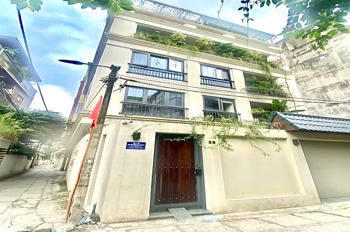Lô Góc Hoàng Văn Thái - Ô Tô Tránh Nhau - Kinh Doanh Sầm Uất - Giá 17.5 Tỷ