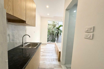 Bán nhà Quan Nhân - Tòa dòng tiền 50m 10 phòng khép kín, thang máy, PCCC đầy đủ