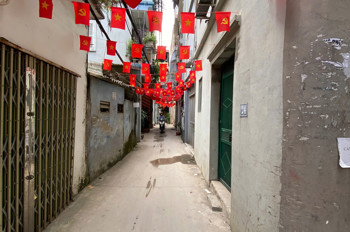 Bán 41m2 nhà 5 tầng Cổ Nhuế- Bắc Từ Liêm gần đại học mỏ địa chất