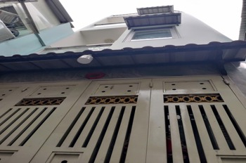 Bán Nhà 4 Tầng Quận 5, Sát Đại Lộ Võ Văn Kiệt - Vị Trí Trung Tâm