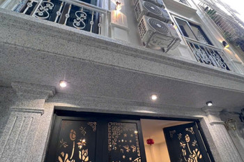 Bán Nhà Lạc Long Quân , 67m, 7 tầng, căn hộ dịch vụ víp 22 phòng khép kín, thang máy. Full nội thất!