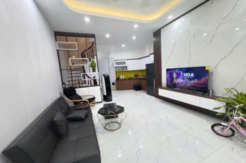 Nhà Mặt Phố Đống Đa - 72m2 - Giá 31 tỷ - Vị Trí Kinh Doanh Sầm Uất