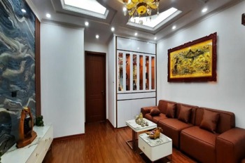 Bán Căn Hộ 102 Thái Thịnh 115m² - 3PN, 2WC - Giá 9.99 Tỷ | Chính Chủ