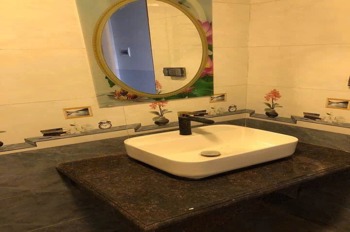 Bán Gấp Nhà Liền Kề Phân Lô Vỉa Hè Hà Đông - Kinh Doanh Sôi Động, Ô Tô Tránh