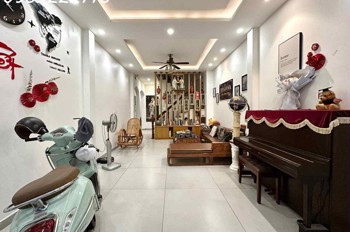 BÁN NHÀ ĐƯỜNG THÍCH QUẢNG ĐỨC GIÁP PHAN ĐĂNG LƯU - PHƯỜNG 5- DT 95M2 (4x24) CN ĐỦ - HẺM Ô TÔ 7 CHỖ