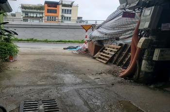 Bán nhà Nguyễn Văn Cừ, Long Biên - 2 Tầng, 65m², Ô Tô Vào Nhà - Giá 11 Tỷ